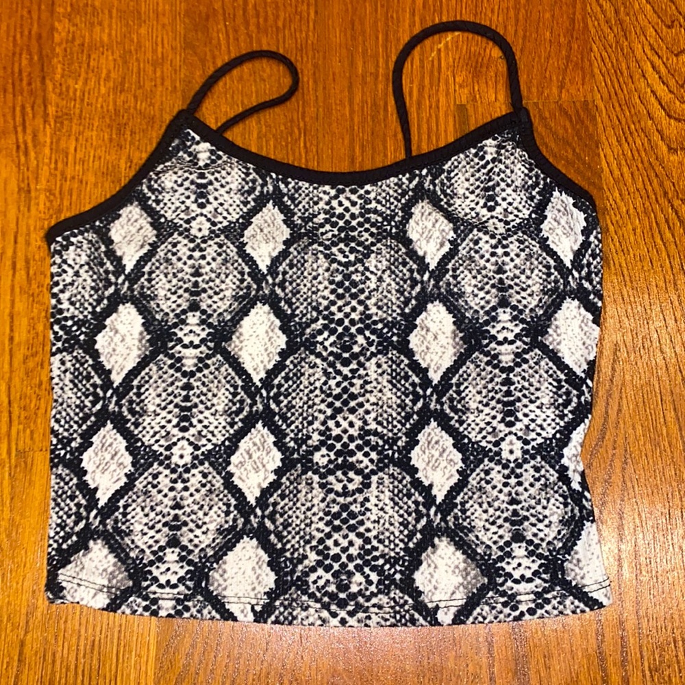 crop top